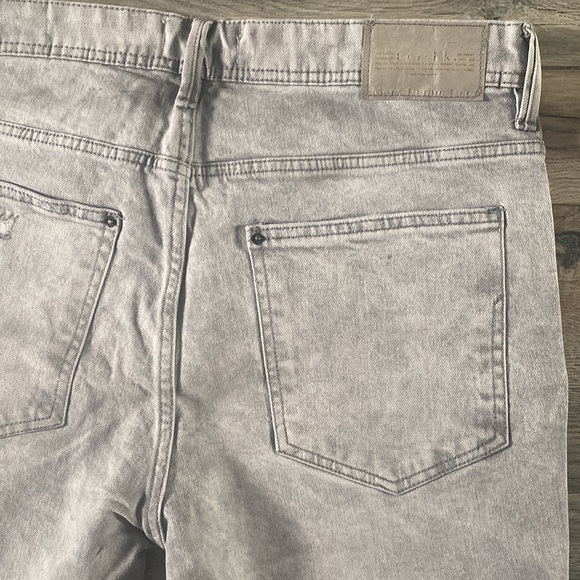 Zara style denim shorts - Picture 8 of 11